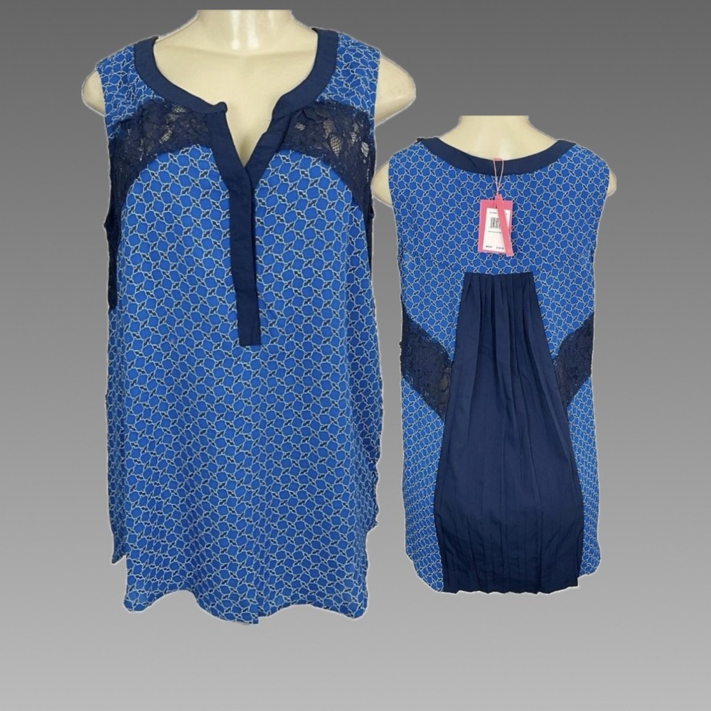 English Laundry M Blue Geo Link Print Sleeveless Lace Detail Pleated Back Blouse